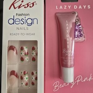 Kiss Fashion Design Nails with Strawberry and Floral Patterns
